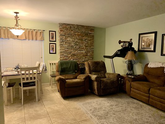 Photo Apr 11, 6 21 18 PM Photo Apr 11, 6 21 18 PM