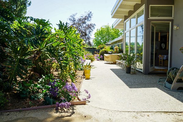 D17B7D59-A37F-4C27-9BC5-9906B6CD13E9